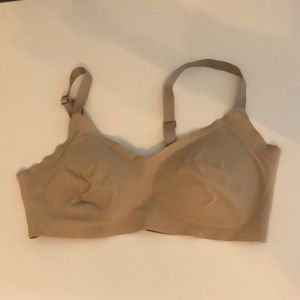 Tan bra